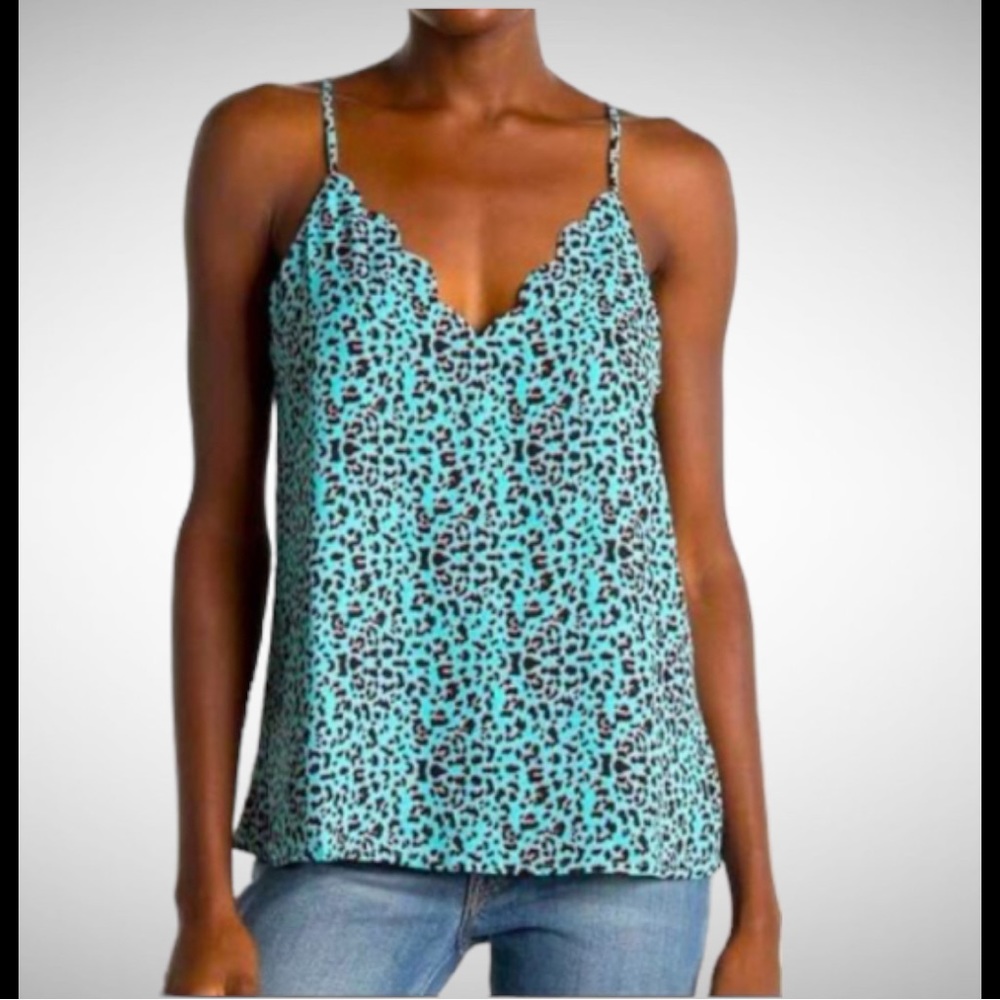 Socialite Scalloped V-Neck Leopard Print Cami S